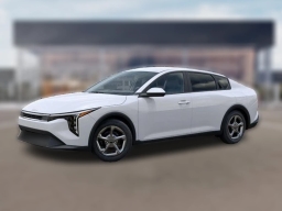 Kia K4 LXS Sedan 2026
