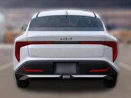 Kia K4 LXS Sedan 2026