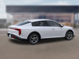 Kia K4 LXS Sedan 2026