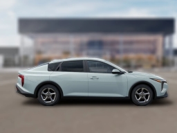 Kia K4 LX Sedan 2026