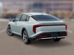 Kia K4 LXS Sedan 2026