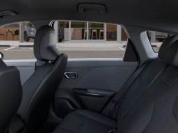 Kia K4 LXS Sedan 2026