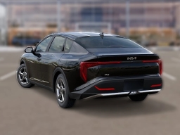 Kia K4 LXS Sedan 2026