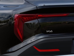 Kia K4 LXS Sedan 2026