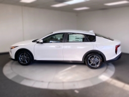 Kia K4 LX Sedan 2026