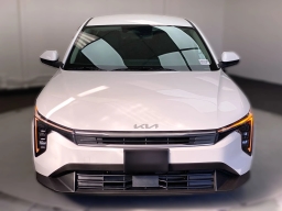 Kia K4 LX Sedan 2026