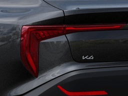 Kia K4 LXS FWD 2025