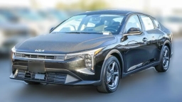 Kia K4 LXS Sedan 2026