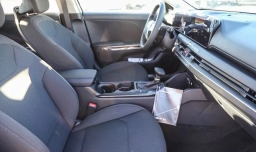 Kia K4 LXS Sedan 2026