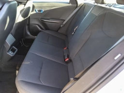 Kia K4 LXS Sedan 2026