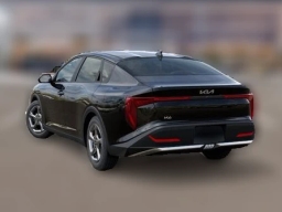 Kia K4 LXS Sedan 2026
