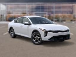 Kia K4 LXS Sedan 2026