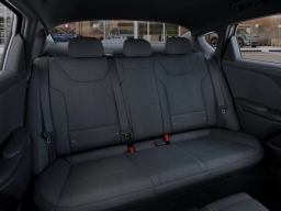 Kia K4 LXS Sedan 2026