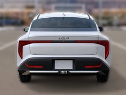 Kia K4 LXS Sedan 2026
