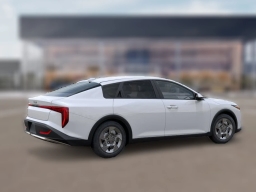Kia K4 LX Sedan 2026