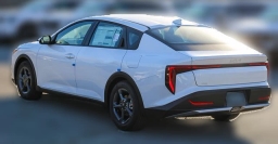 Kia K4 LXS Sedan 2026