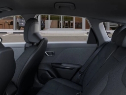 Kia K4 LXS Sedan 2026