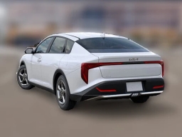 Kia K4 LXS Sedan 2026