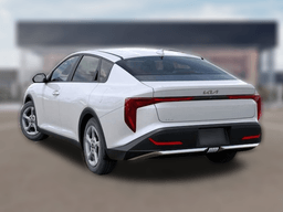 Kia K4 LXS FWD 2025