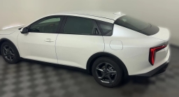 Kia K4 LXS Sedan 2026