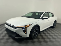 Kia K4 LXS Sedan 2026