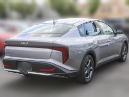 Kia K4 LXS Sedan 2026