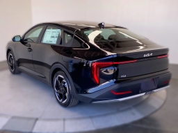 Kia K4 EX Sedan 2026