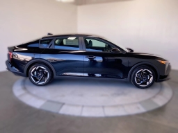 Kia K4 EX Sedan 2026