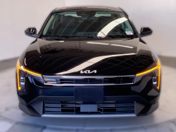 Kia K4 EX Sedan 2026
