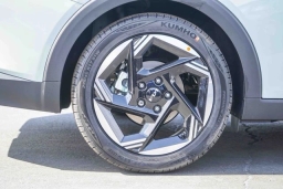 Kia K4 EX Sedan 2026