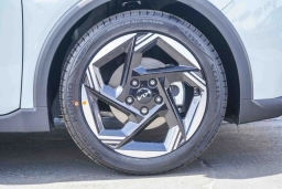 Kia K4 EX Sedan 2026