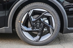 Kia K4 EX Sedan 2026