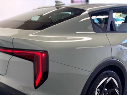 Kia K4 EX Sedan 2026