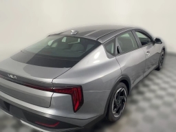 Kia K4 EX Sedan 2026