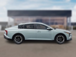 Kia K4 EX Sedan 2026