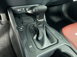 Kia K4 GT-Line Turbo FWD 2025