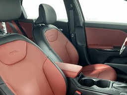 Kia K4 GT-Line Turbo FWD 2025