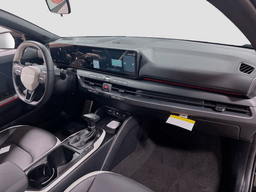 Kia K4 GT-Line Turbo FWD 2025