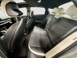 Kia K4 GT-Line FWD 2025