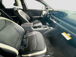 Kia K4 GT-Line FWD 2025