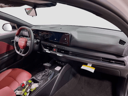 Kia K4 GT-Line FWD 2025