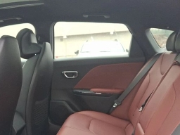 Kia K4 GT-Line FWD 2025