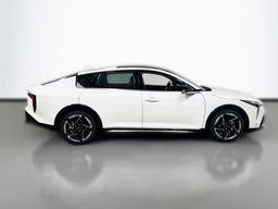 Kia K4 GT-Line Sedan 2026