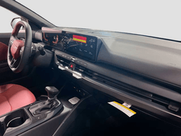 Kia K4 GT-Line Sedan 2026