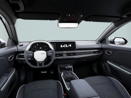 Kia K4 GT-Line FWD 2025