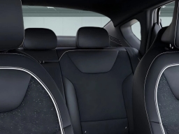 Kia K4 GT-Line FWD 2025