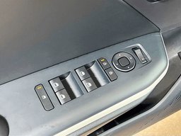 Kia K4 GT-Line FWD 2025