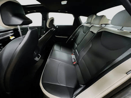 Kia K4 GT-Line FWD 2025