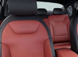 Kia K4 GT-Line FWD 2025