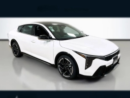 Kia K4 GT-Line FWD 2025